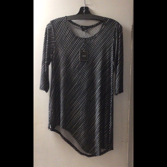 🌟 Plus 3/4 Sleeve Asymmetric Tunic - Picture 1 of 4